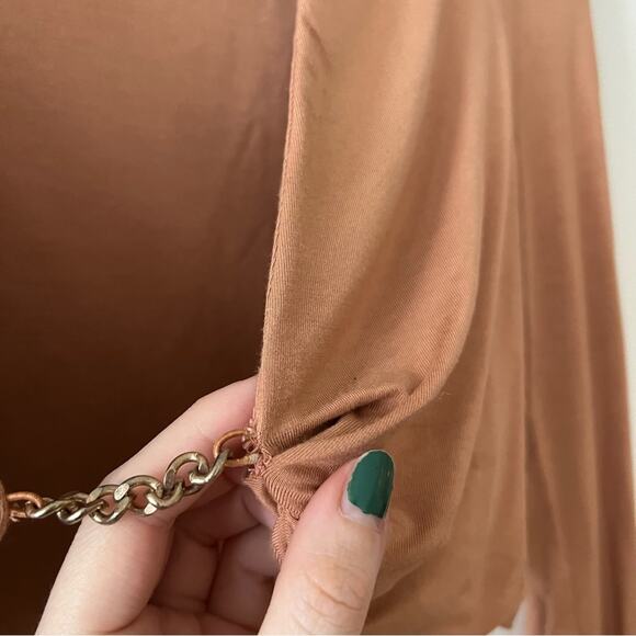 Revolve h:ours Anton Tan Crop Top - Picture 5 of 6